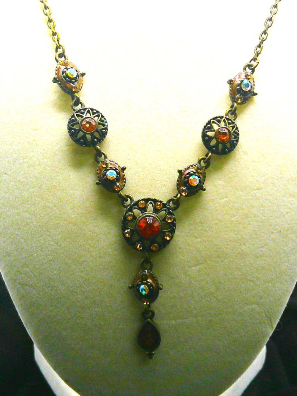 Ambertone "Y" Necklace - Picture 2 of 5